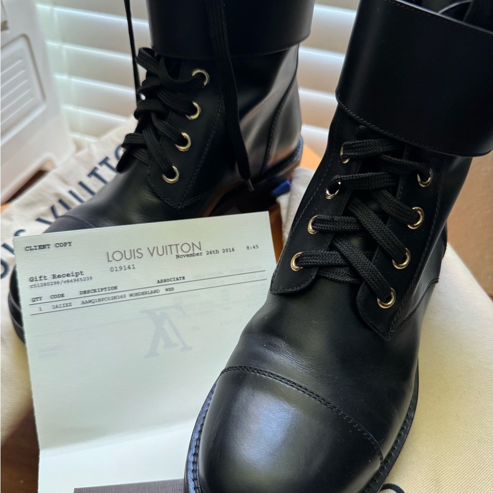 Authentic Louis Vuitton Black Leather Combat Boots women’s Sz 6 - Picture 12 of 14